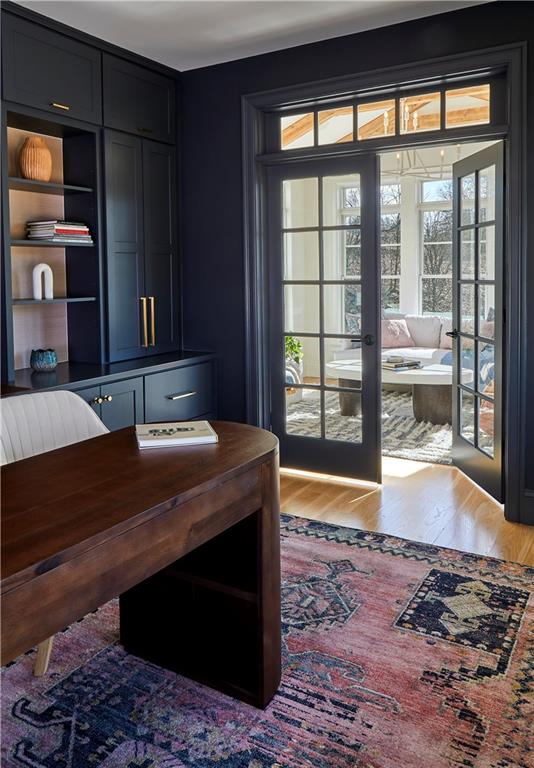 East Greenwich, Rhode Island, 02818, United States, 5 Bedrooms Bedrooms, ,4 BathroomsBathrooms,Residential,Active,1985577