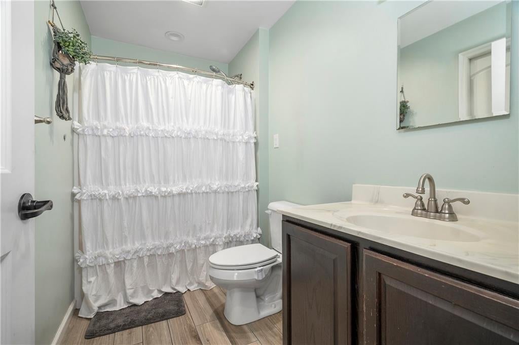 Burrillville, Rhode Island, 02859, United States, 4 Bedrooms Bedrooms, ,3 BathroomsBathrooms,Residential,Active,1945228