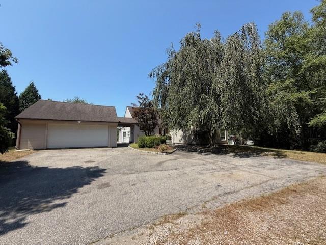 Westerly, Rhode Island, 02891, United States, 5 Bedrooms Bedrooms, ,4 BathroomsBathrooms,Residential,Active,1904145