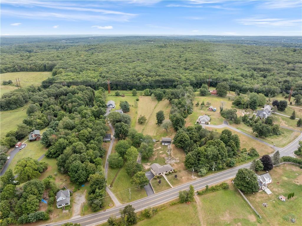 Cumberland, Rhode Island, 02864, United States, 3 Bedrooms Bedrooms, ,2 BathroomsBathrooms,Residential,Active,1926706