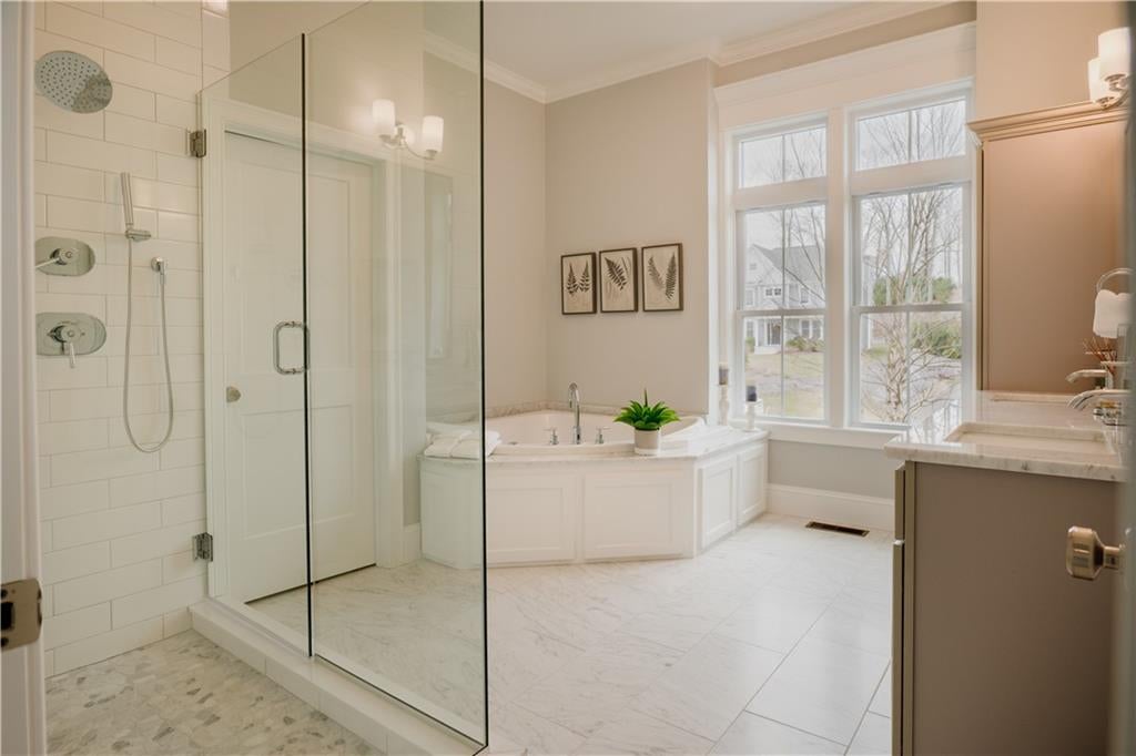 North Kingstown, Rhode Island, 02852, United States, 4 Bedrooms Bedrooms, ,4 BathroomsBathrooms,Residential,Active,1965832