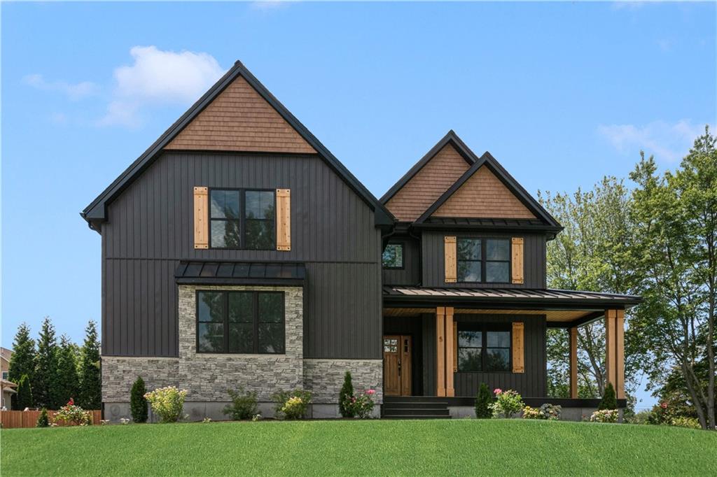 Cranston, Rhode Island, 02921, United States, 4 Bedrooms Bedrooms, ,5 BathroomsBathrooms,Residential,Active,1936118