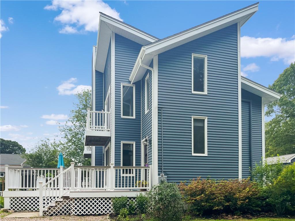 Narragansett, Rhode Island, 02882, United States, 4 Bedrooms Bedrooms, ,3 BathroomsBathrooms,Residential,Active,1862887