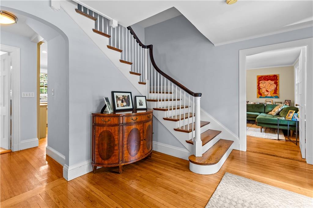 Brookline, Massachusetts, 02445, United States, 5 Bedrooms Bedrooms, ,4 BathroomsBathrooms,Residential,Active,1905132