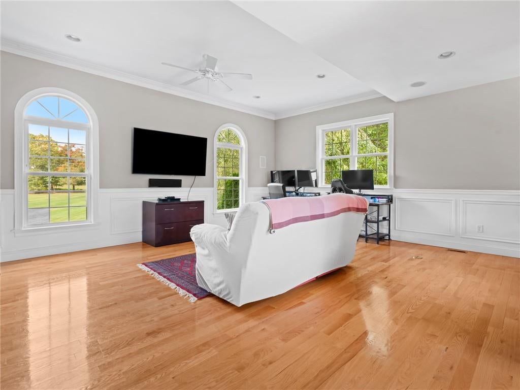 Cumberland, Rhode Island, 02864, United States, 4 Bedrooms Bedrooms, ,5 BathroomsBathrooms,Residential,Active,1953257