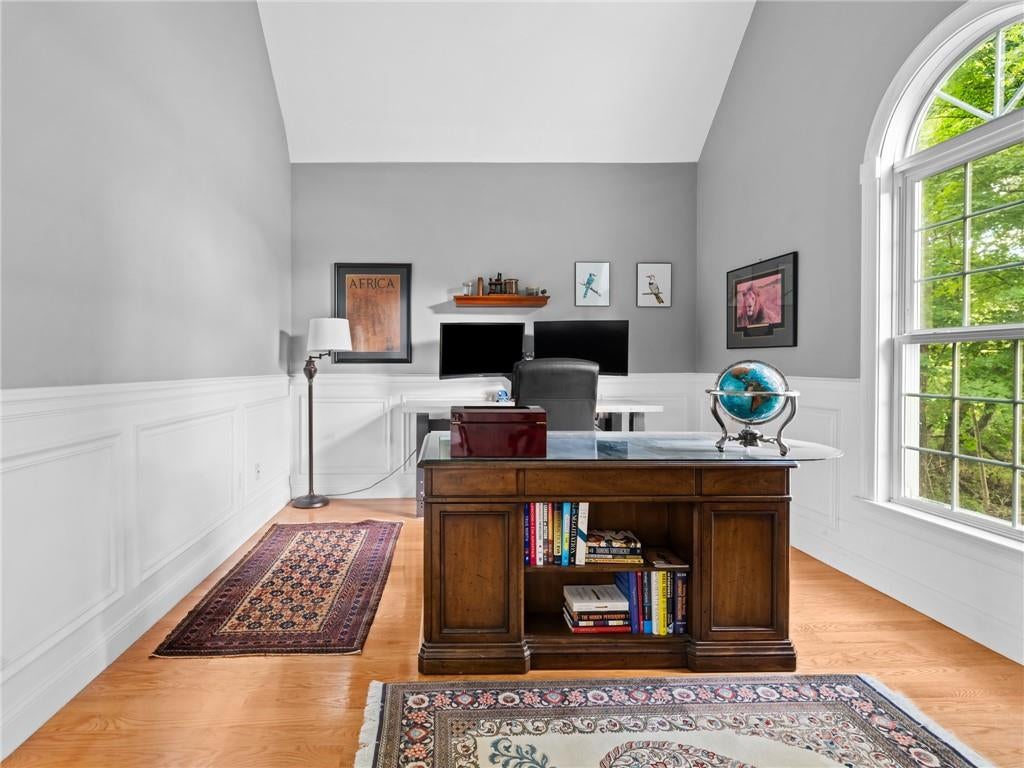 Cumberland, Rhode Island, 02864, United States, 4 Bedrooms Bedrooms, ,5 BathroomsBathrooms,Residential,Active,1953257