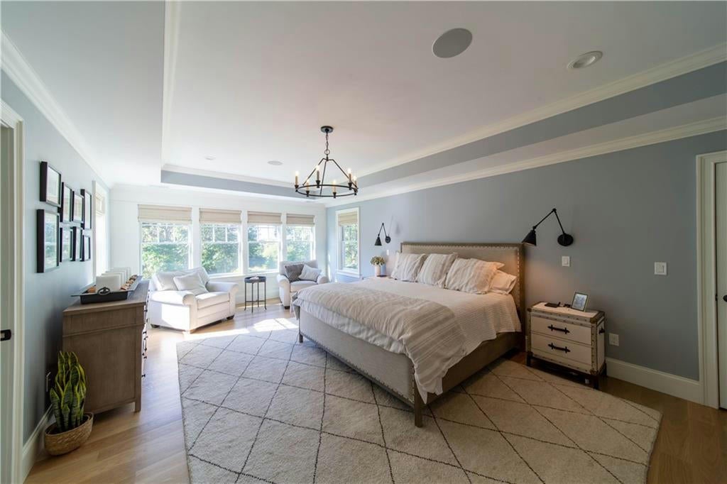 East Greenwich, Rhode Island, 02818, United States, ,Residential,Pending,1704829