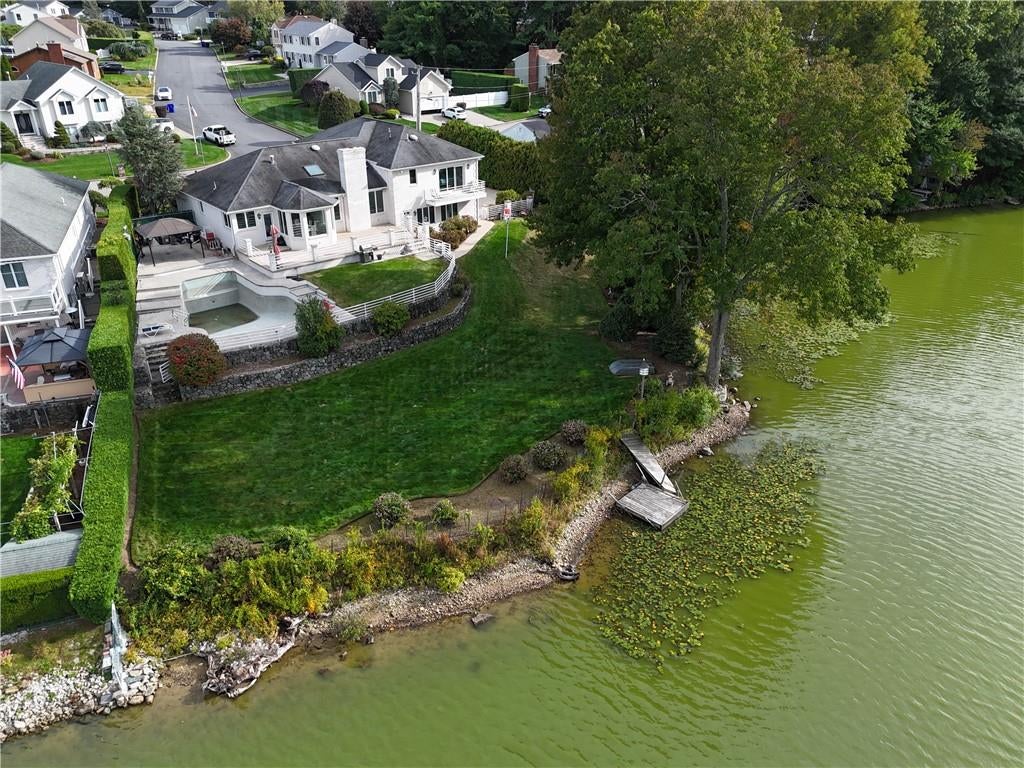 North Providence, Rhode Island, 02904, United States, 3 Bedrooms Bedrooms, ,4 BathroomsBathrooms,Residential,Active,1945229