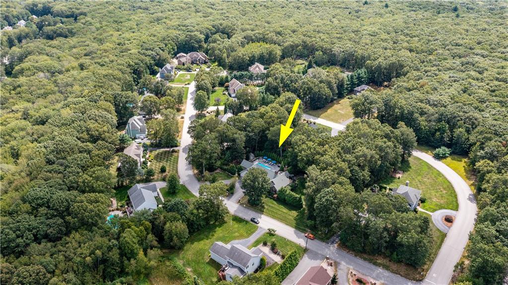 Smithfield, Rhode Island, 02917, United States, 4 Bedrooms Bedrooms, ,3 BathroomsBathrooms,Residential,Active,1929673