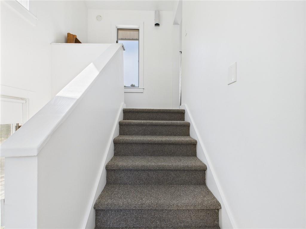 Narragansett, Rhode Island, 02882, United States, 4 Bedrooms Bedrooms, ,3 BathroomsBathrooms,Residential,Active,1862887
