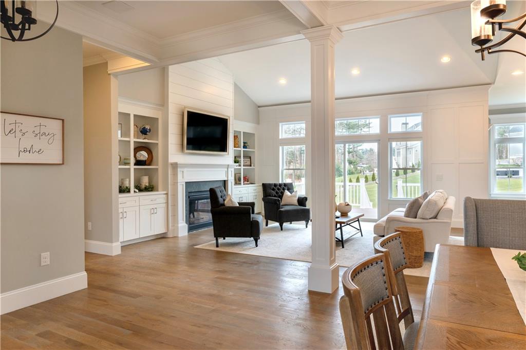 North Kingstown, Rhode Island, 02852, United States, 4 Bedrooms Bedrooms, ,4 BathroomsBathrooms,Residential,Active,1965832