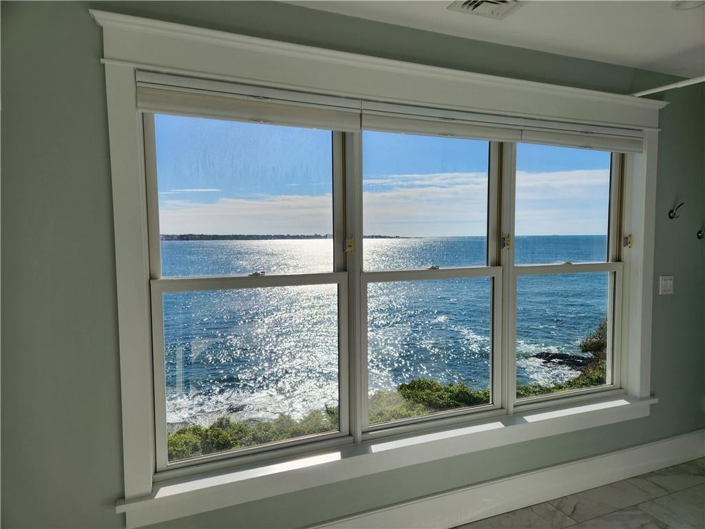 Jamestown, Rhode Island, 02835, United States, 3 Bedrooms Bedrooms, ,3 BathroomsBathrooms,Residential,Active,1904752