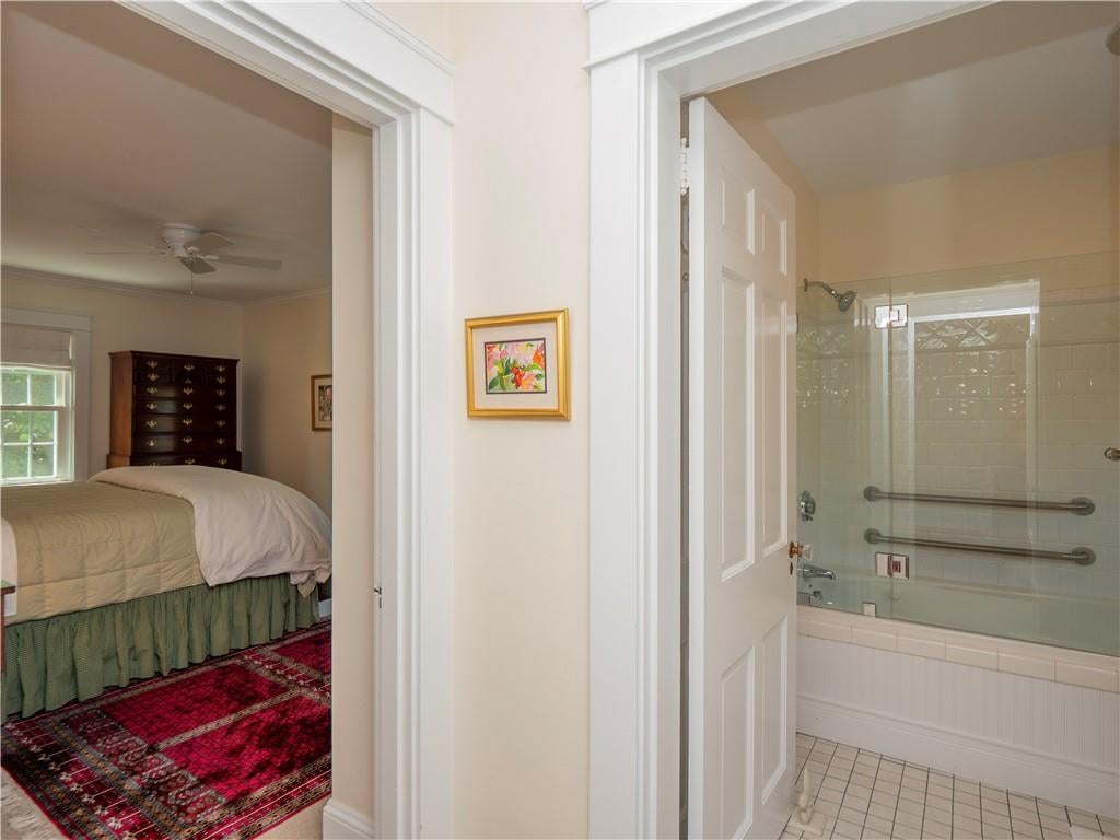 Newport, Rhode Island, 02840, United States, 4 Bedrooms Bedrooms, ,5 BathroomsBathrooms,Residential,Active,1893238