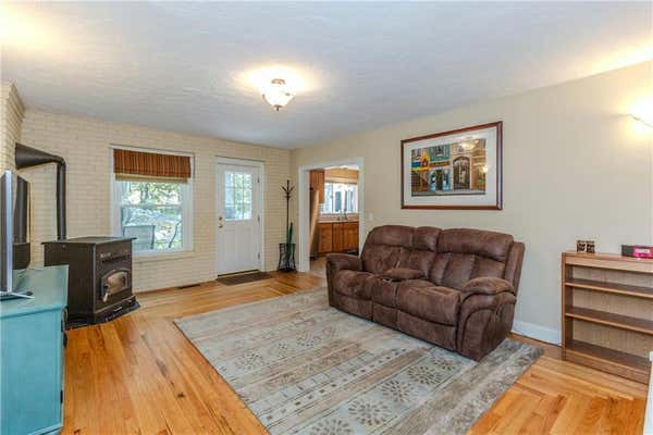 2 RED CHIMNEY DR, LINCOLN, RI 02865, photo 4 of 50