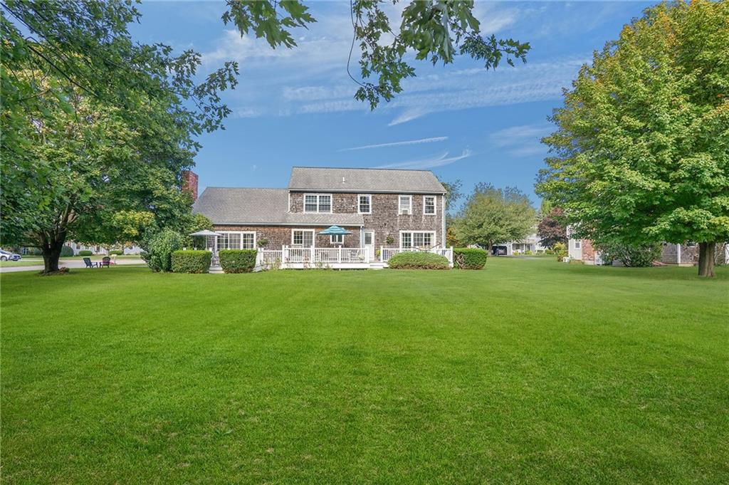 Portsmouth, Rhode Island, 02871, United States, 4 Bedrooms Bedrooms, ,3 BathroomsBathrooms,Residential,Active,1952506