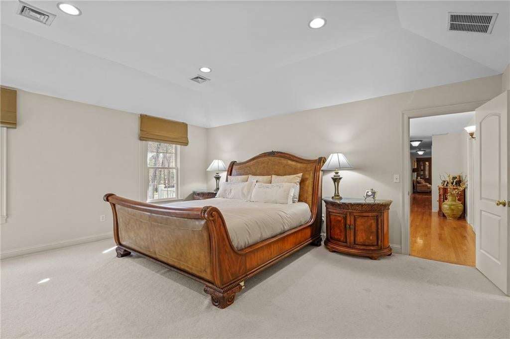 East Greenwich, Rhode Island, 02818, United States, ,4 BathroomsBathrooms,Residential,Active,1791211