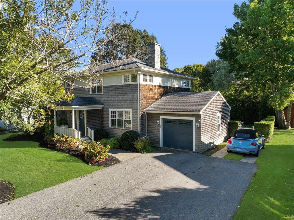 Newport, Rhode Island, 02840, United States, 4 Bedrooms Bedrooms, ,3 BathroomsBathrooms,Residential,Active,1959529