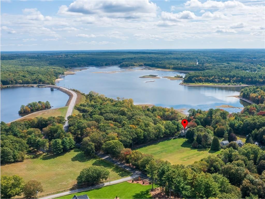Cumberland, Rhode Island, 02864, United States, 4 Bedrooms Bedrooms, ,5 BathroomsBathrooms,Residential,Active,1953257