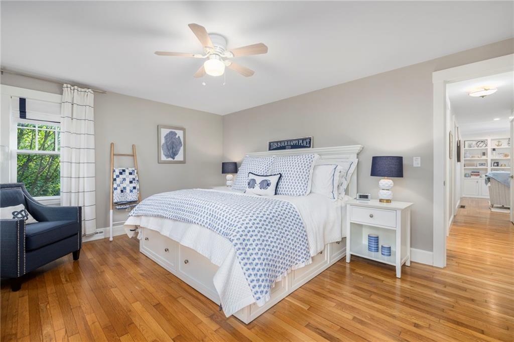 Newport, Rhode Island, 02840, United States, 4 Bedrooms Bedrooms, ,3 BathroomsBathrooms,Residential,Active,1959529