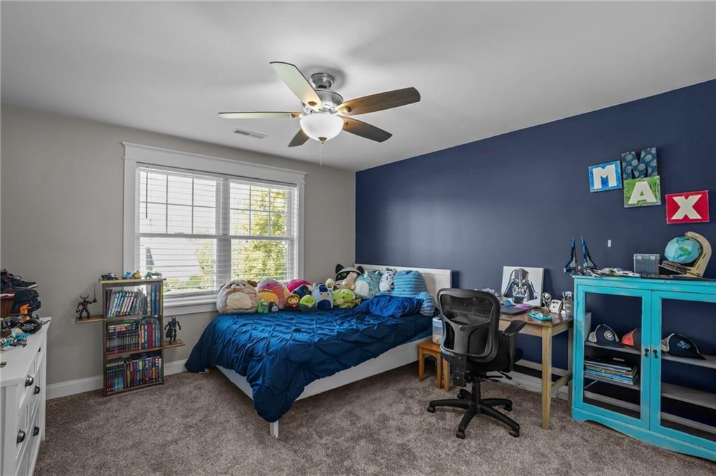 Portsmouth, Rhode Island, 02871, United States, 4 Bedrooms Bedrooms, ,4 BathroomsBathrooms,Residential,Active,1970995