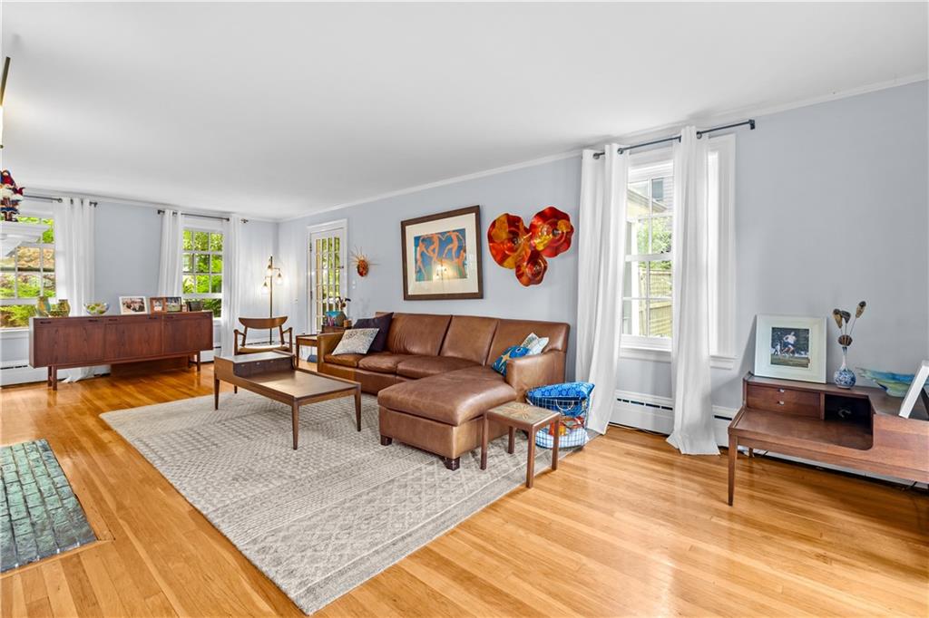 Brookline, Massachusetts, 02445, United States, 5 Bedrooms Bedrooms, ,4 BathroomsBathrooms,Residential,Active,1905132