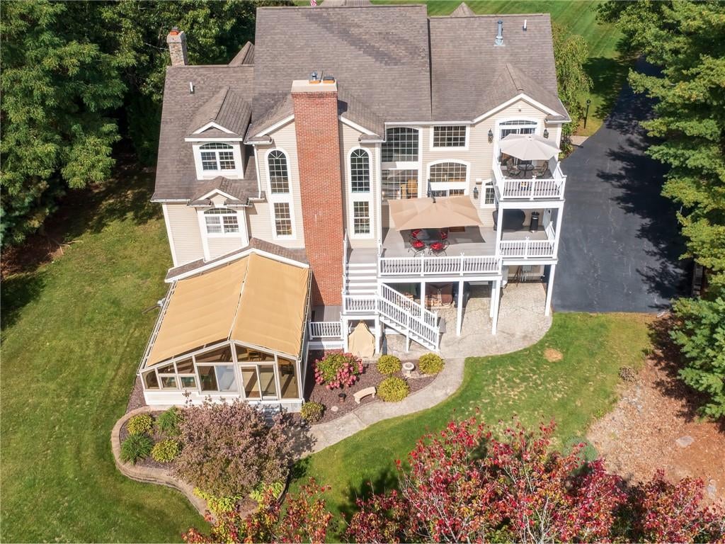 Cumberland, Rhode Island, 02864, United States, 4 Bedrooms Bedrooms, ,5 BathroomsBathrooms,Residential,Active,1953257