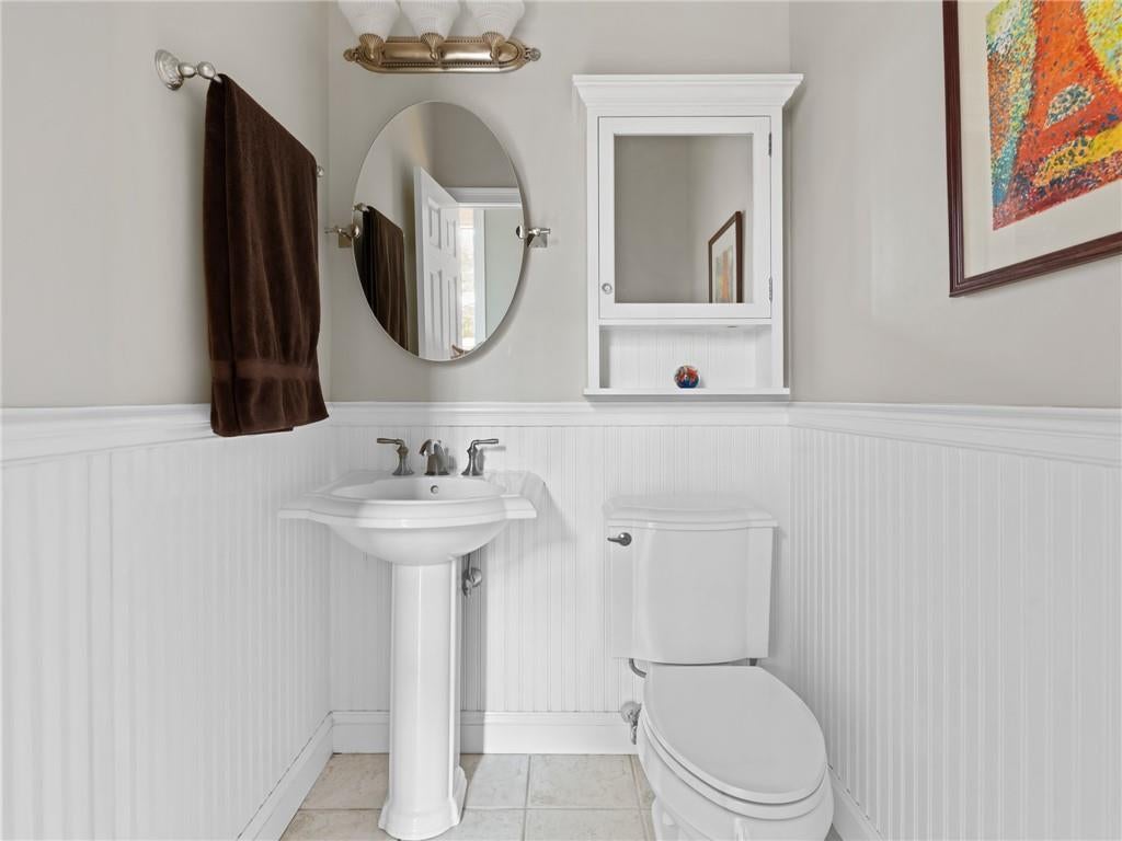 Cumberland, Rhode Island, 02864, United States, 4 Bedrooms Bedrooms, ,5 BathroomsBathrooms,Residential,Active,1953257