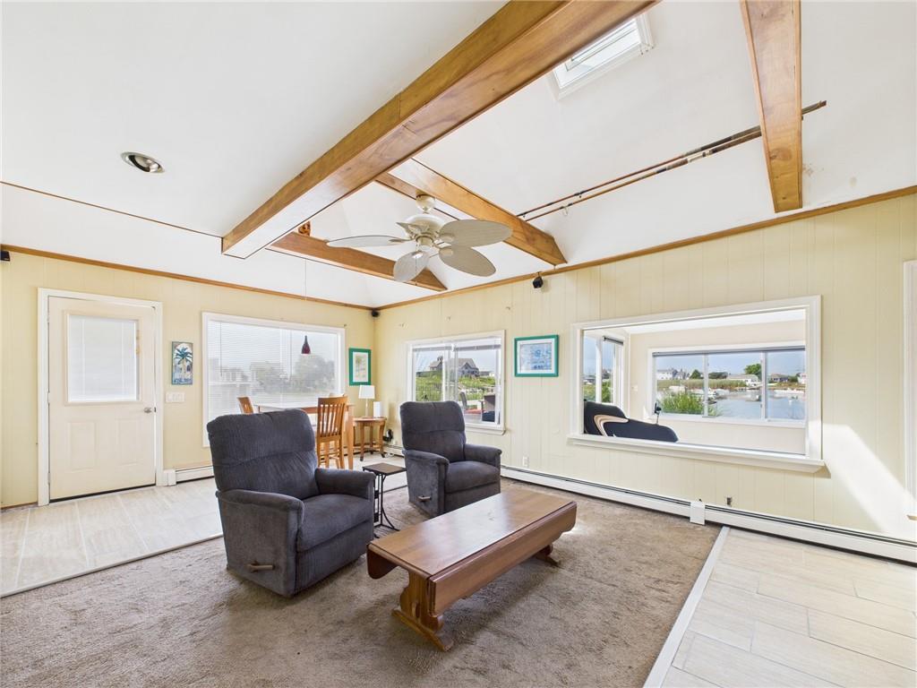 South Kingstown, Rhode Island, 02879, United States, 3 Bedrooms Bedrooms, ,1 BathroomBathrooms,Residential,Active,1905125
