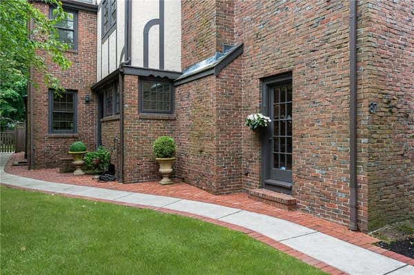 高い素材 BLVD, BLACKSTONE 87 PROVIDENCE, RE/MAX | 02906 RI ベース