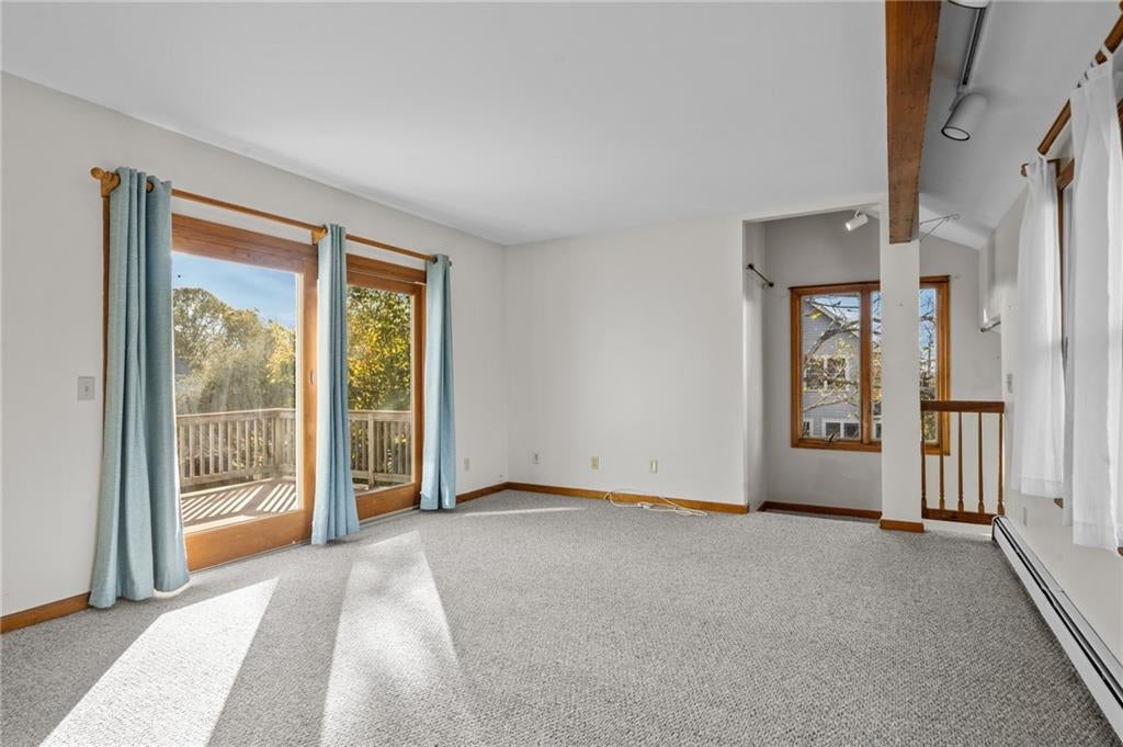 Jamestown, Rhode Island, 02835, United States, 6 Bedrooms Bedrooms, ,4 BathroomsBathrooms,Residential,Active,1987266