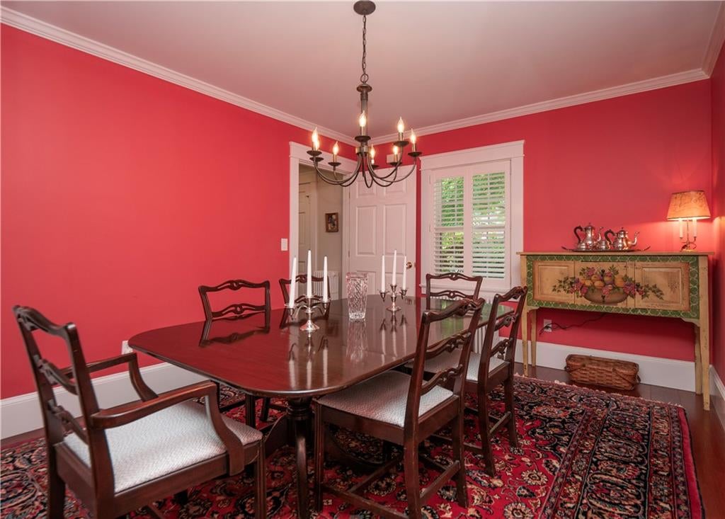 Newport, Rhode Island, 02840, United States, 4 Bedrooms Bedrooms, ,5 BathroomsBathrooms,Residential,Active,1893238