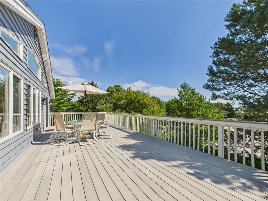 Narragansett, Rhode Island, 02882, United States, 4 Bedrooms Bedrooms, ,2 BathroomsBathrooms,Residential,Active,1934779