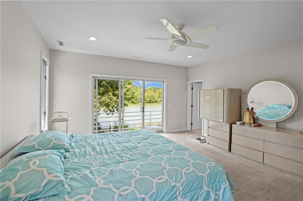 North Providence, Rhode Island, 02904, United States, 3 Bedrooms Bedrooms, ,4 BathroomsBathrooms,Residential,Active,1945229