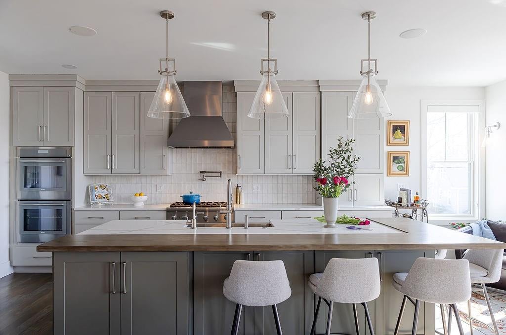 North Kingstown, Rhode Island, 02852, United States, 4 Bedrooms Bedrooms, ,4 BathroomsBathrooms,Residential,Active,1869154