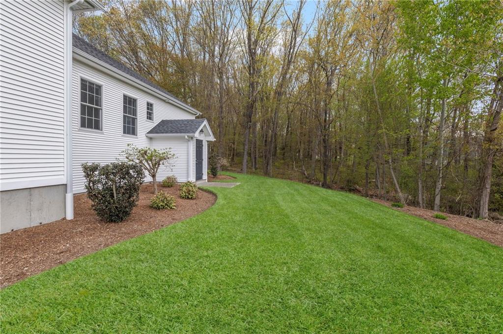 Cranston, Rhode Island, 02921, United States, 3 Bedrooms Bedrooms, ,3 BathroomsBathrooms,Residential,Active,2043797