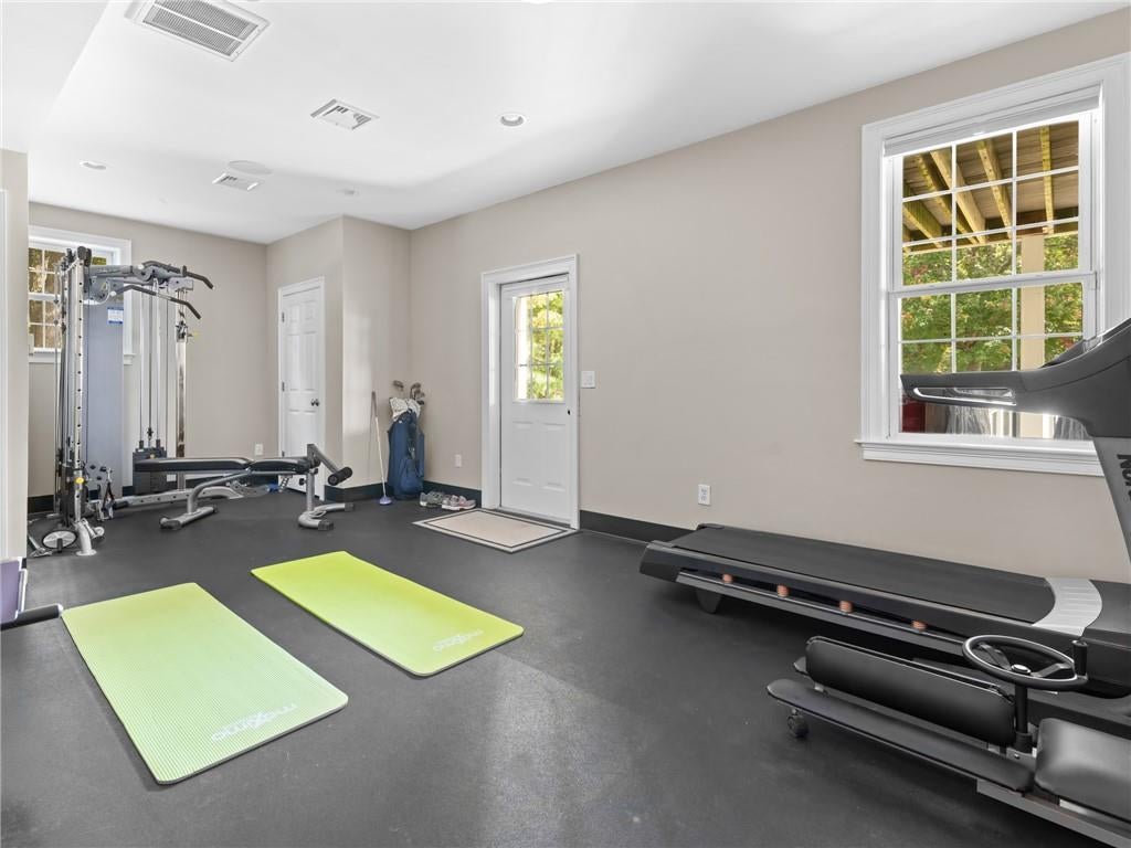 Cumberland, Rhode Island, 02864, United States, 4 Bedrooms Bedrooms, ,5 BathroomsBathrooms,Residential,Active,1953257