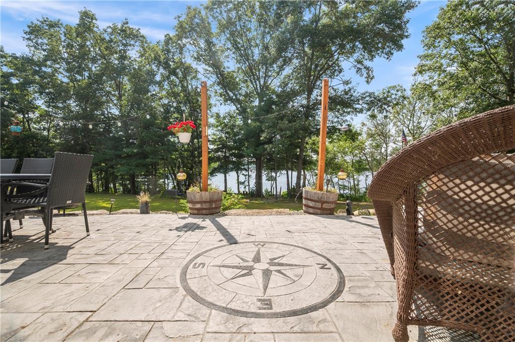 Burrillville, Rhode Island, 02859, United States, 4 Bedrooms Bedrooms, ,3 BathroomsBathrooms,Residential,Active,1945228