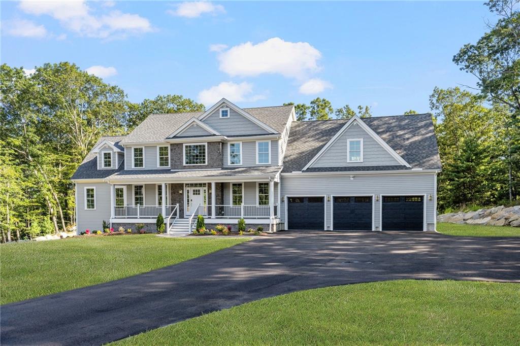 East Greenwich, Rhode Island, 02818, United States, 5 Bedrooms Bedrooms, ,4 BathroomsBathrooms,Residential,Active,1993976