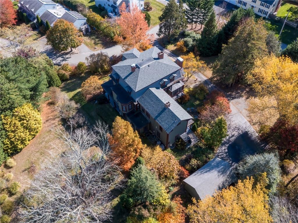 Warwick, Rhode Island, 02818, United States, 5 Bedrooms Bedrooms, ,4 BathroomsBathrooms,Residential,Active,2006818