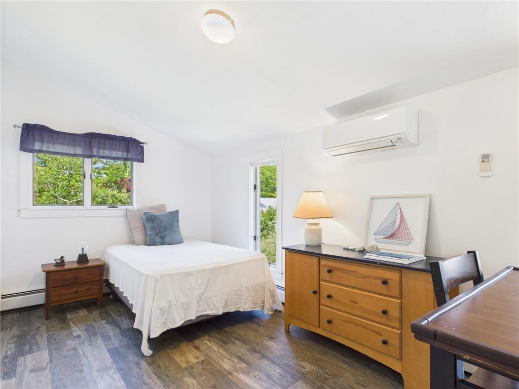 Narragansett, Rhode Island, 02882, United States, 4 Bedrooms Bedrooms, ,3 BathroomsBathrooms,Residential,Active,1862887