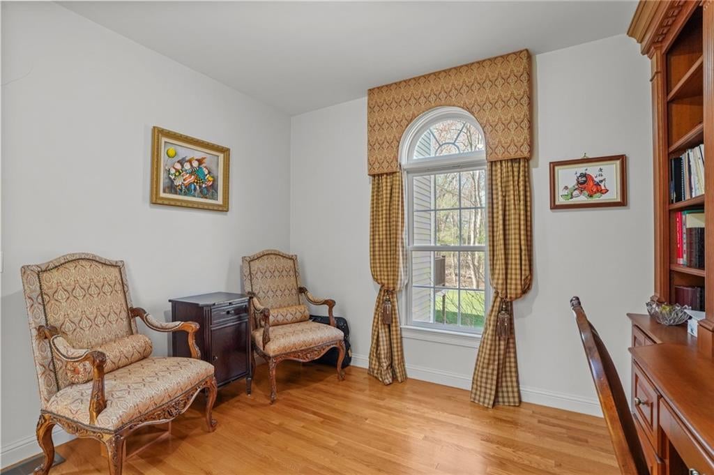 East Greenwich, Rhode Island, 02818, United States, ,4 BathroomsBathrooms,Residential,Active,1791211