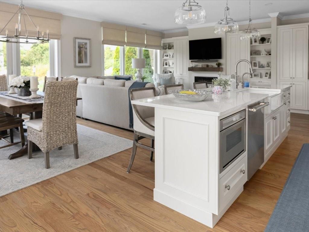 Westerly, Rhode Island, 02891, United States, 2 Bedrooms Bedrooms, ,2 BathroomsBathrooms,Residential,Active,1919078