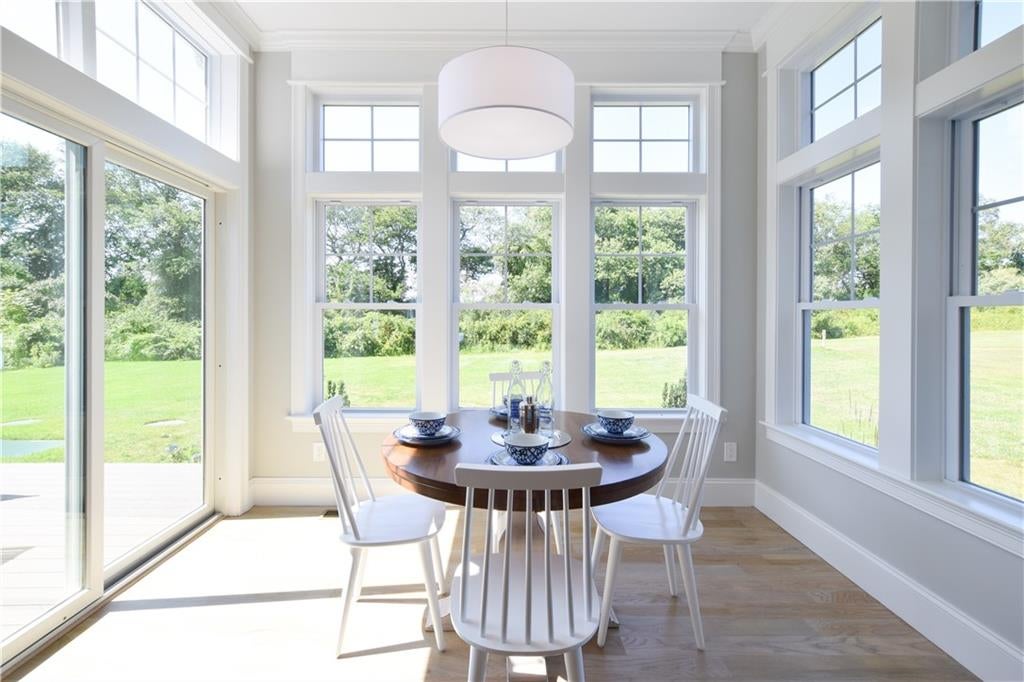 Charlestown, Rhode Island, 02813, United States, 4 Bedrooms Bedrooms, ,3 BathroomsBathrooms,Residential,Active,2008304