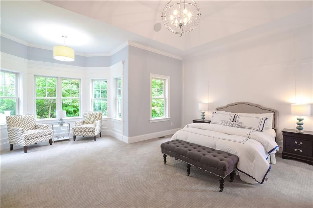 East Greenwich, Rhode Island, 02818, United States, 4 Bedrooms Bedrooms, ,3 BathroomsBathrooms,Residential,Active,1985551