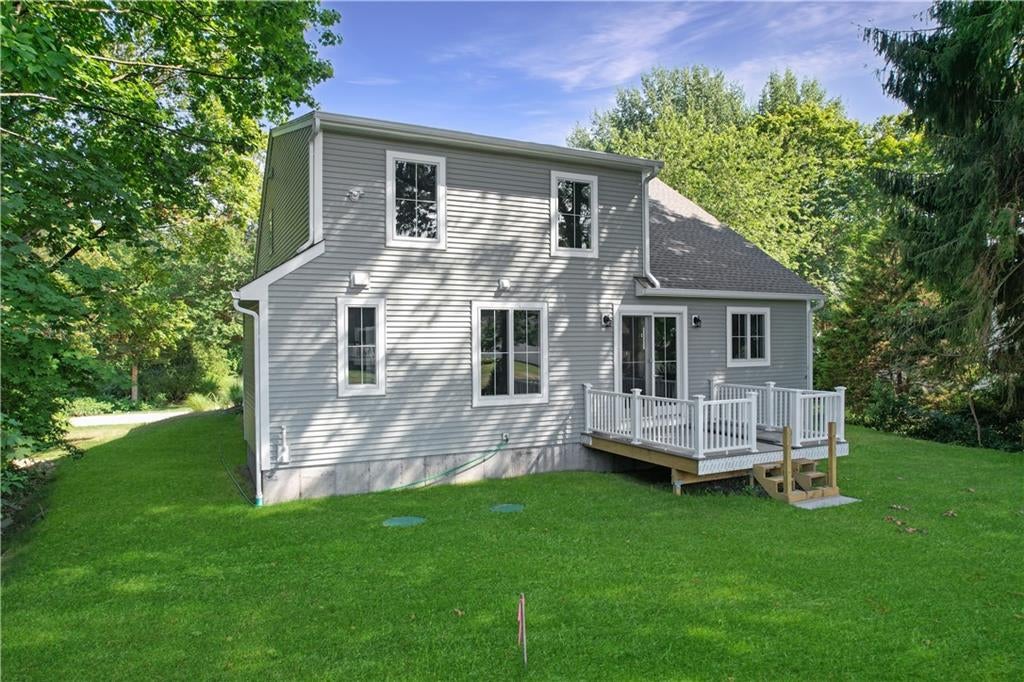 North Kingstown, Rhode Island, 02852, United States, 3 Bedrooms Bedrooms, ,3 BathroomsBathrooms,Residential,Active,1929459