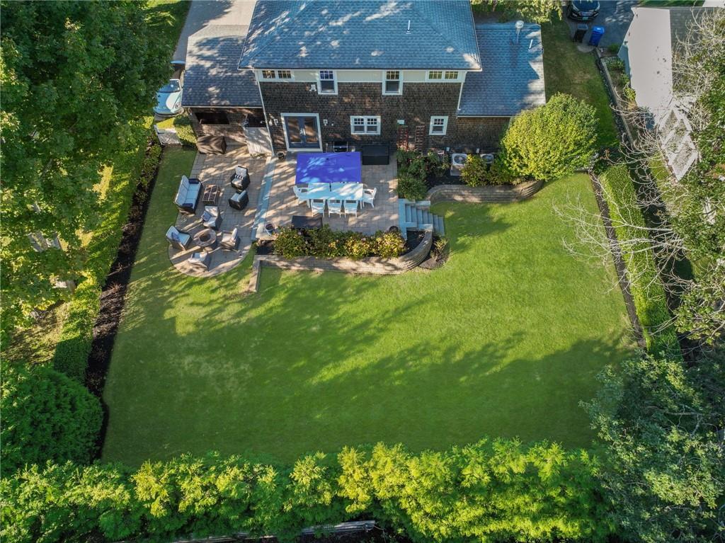 Newport, Rhode Island, 02840, United States, 4 Bedrooms Bedrooms, ,3 BathroomsBathrooms,Residential,Active,1959529