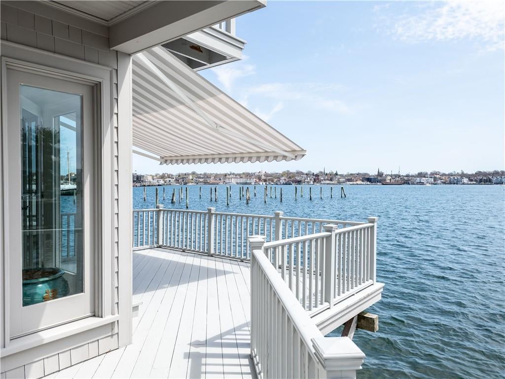 Newport, Rhode Island, 02840, United States, ,3 BathroomsBathrooms,Residential,Active,1790147