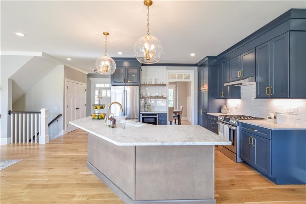 Charlestown, Rhode Island, 02813, United States, 4 Bedrooms Bedrooms, ,3 BathroomsBathrooms,Residential,Active,2008303