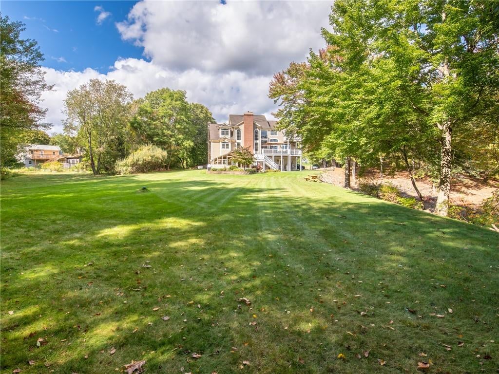 Cumberland, Rhode Island, 02864, United States, 4 Bedrooms Bedrooms, ,5 BathroomsBathrooms,Residential,Active,1953257