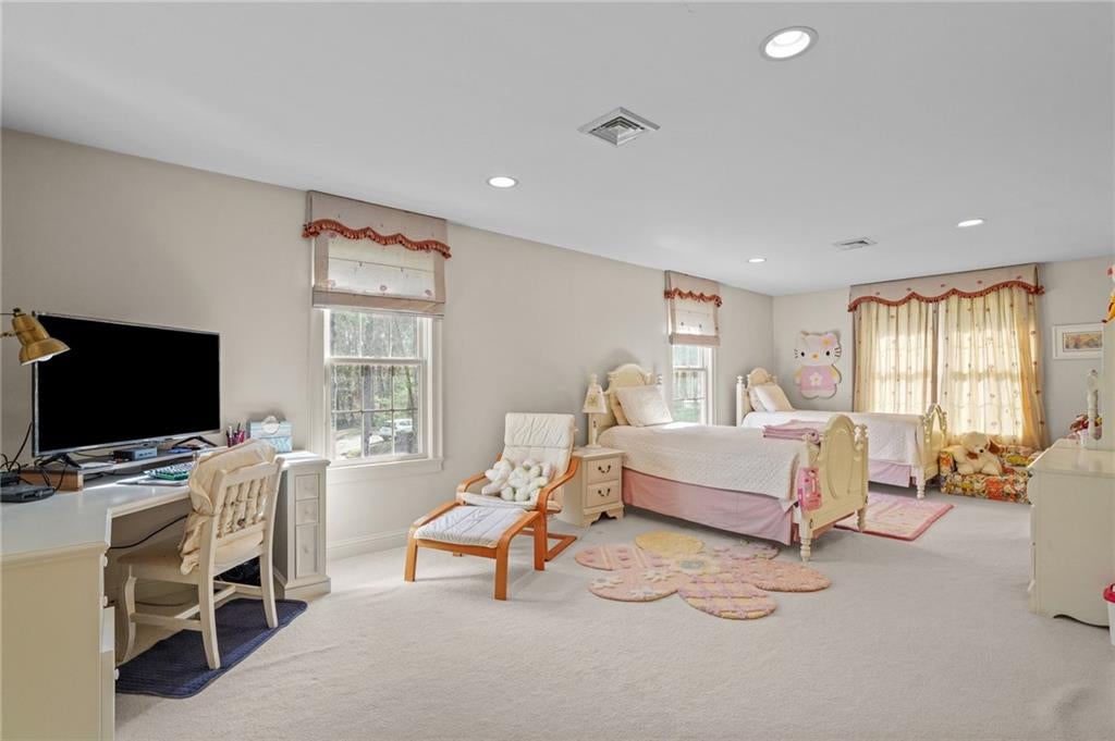 East Greenwich, Rhode Island, 02818, United States, ,4 BathroomsBathrooms,Residential,Active,1791211